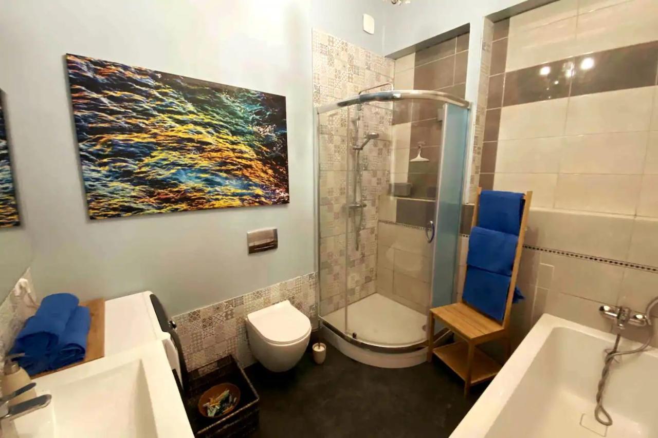 Appartement Provencal Avec Terrasse Dans Le Var Les Arcs-sur-Argens Exteriör bild