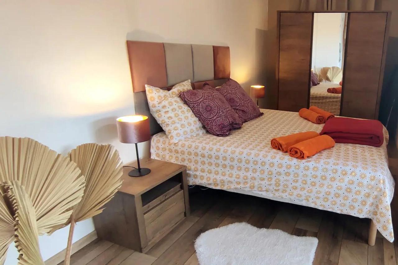 Appartement Provencal Avec Terrasse Dans Le Var Les Arcs-sur-Argens Exteriör bild